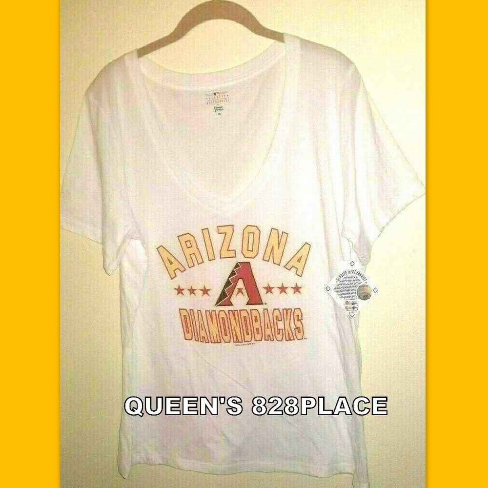 NWT Arizona Diamondbacks XXlL White V neck Tee